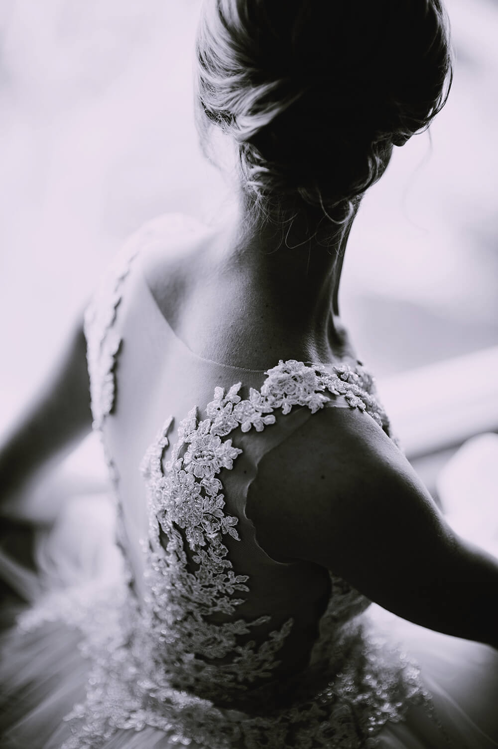 Bridal-service-blanc-salon