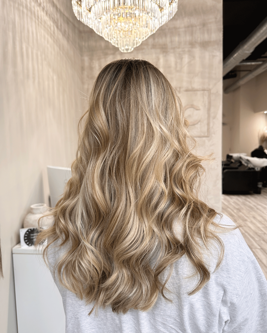 Balayage at Salon Blānc