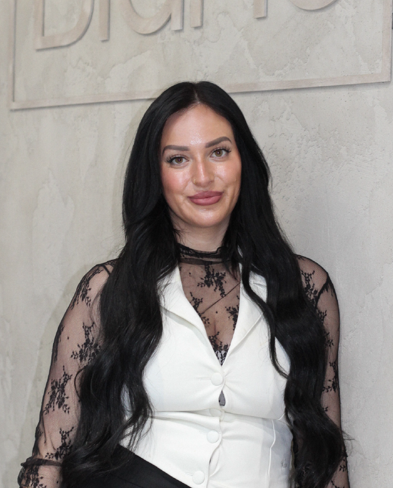 Sami from our team at Salon Blānc